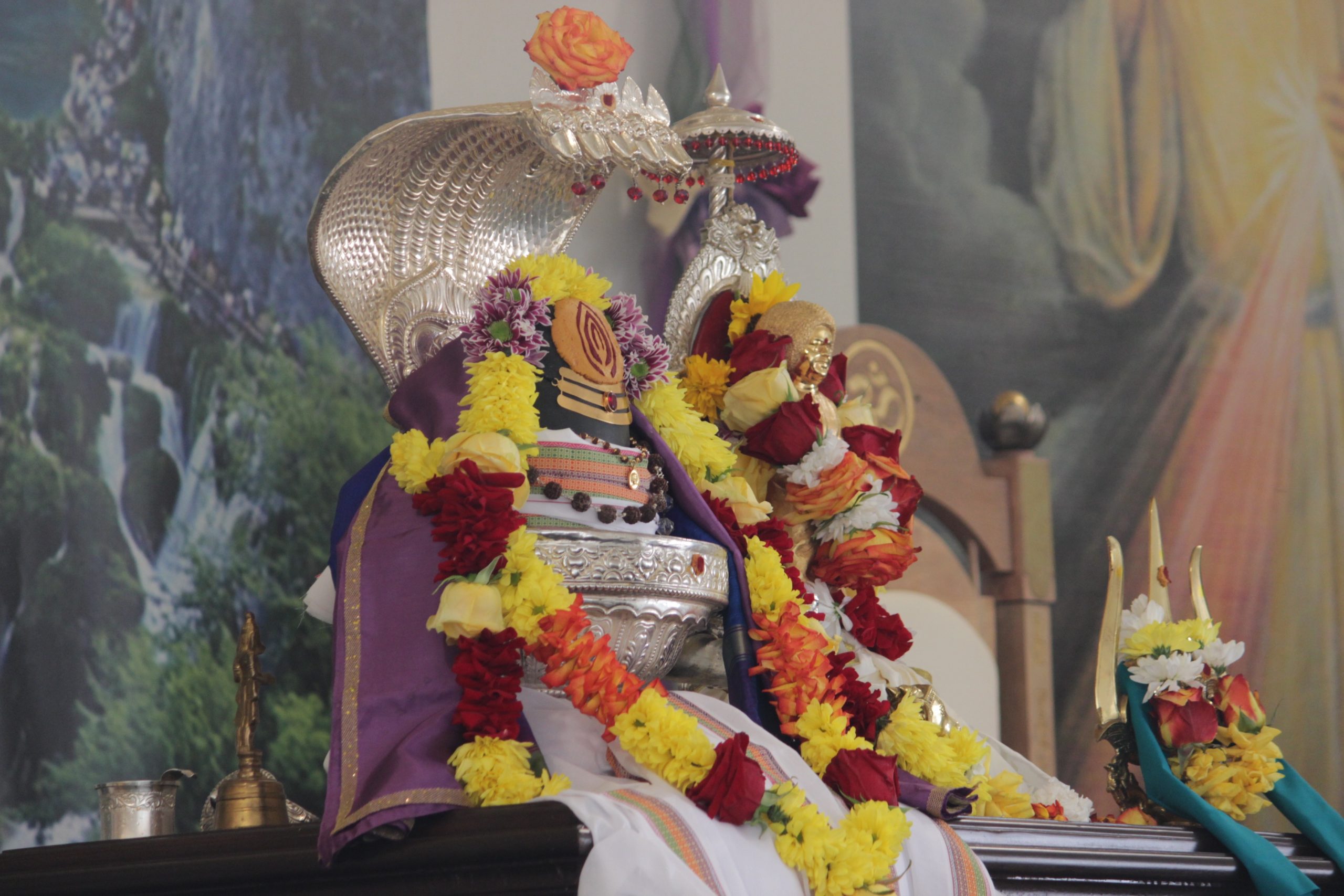 RECITA DEL MANTRA & YOGA E PURIFICAZIONE – Giovedì 9 Ottobre h 6.00